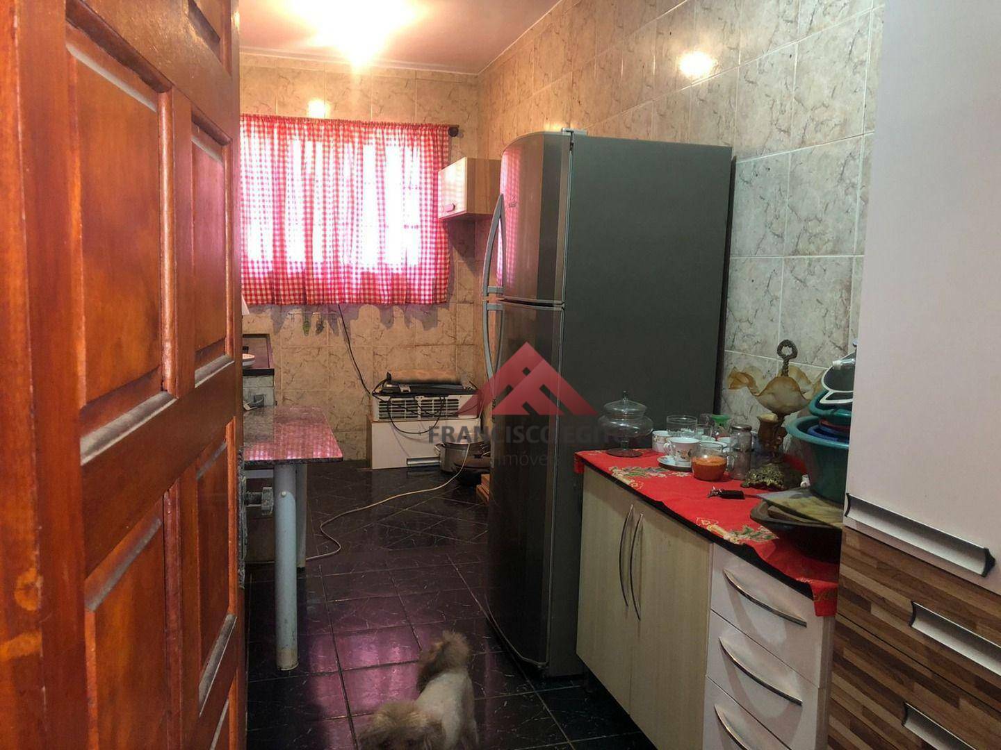 Casa à venda com 6 quartos, 170M2 - Foto 10