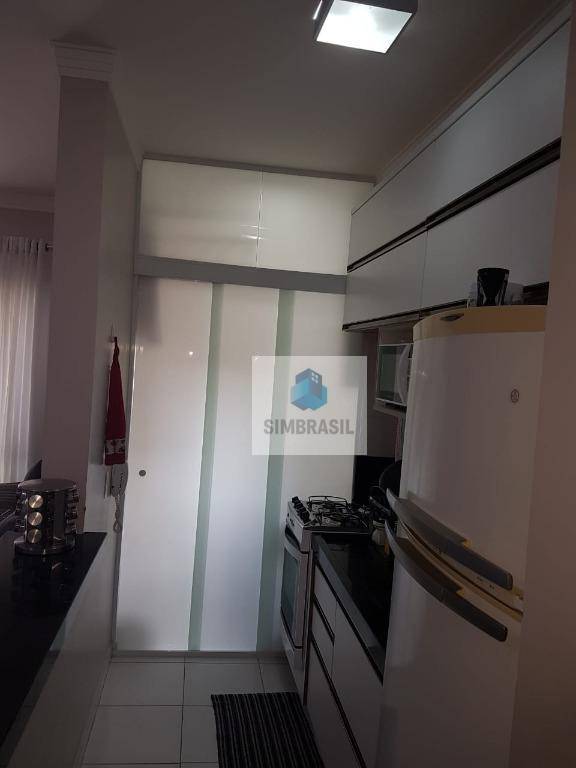 Apartamento à venda com 2 quartos, 60m² - Foto 10