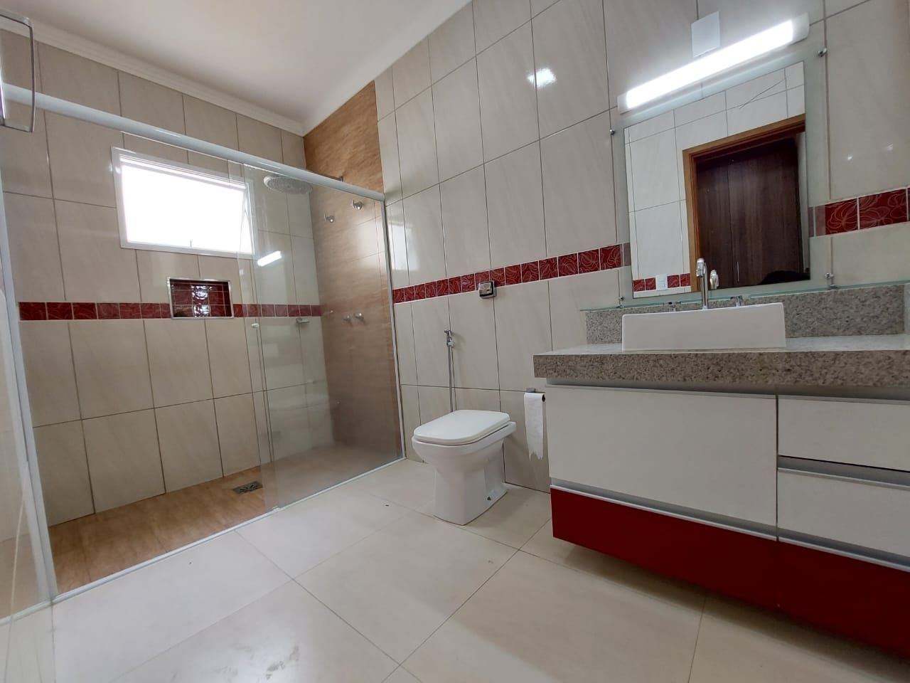 Casa para alugar com 3 quartos, 190m² - Foto 16