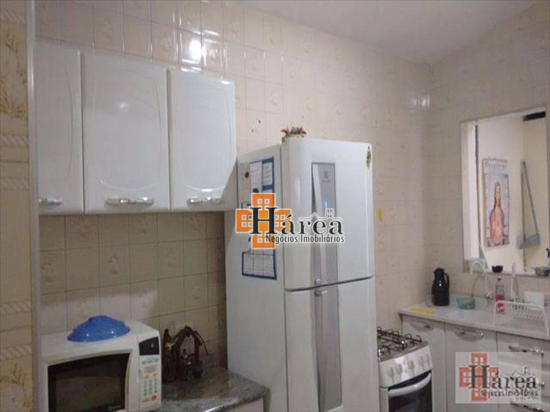 Casa à venda com 3 quartos, 110m² - Foto 8