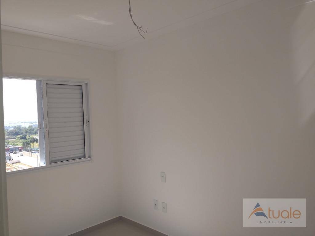 Apartamento à venda com 2 quartos, 58m² - Foto 2