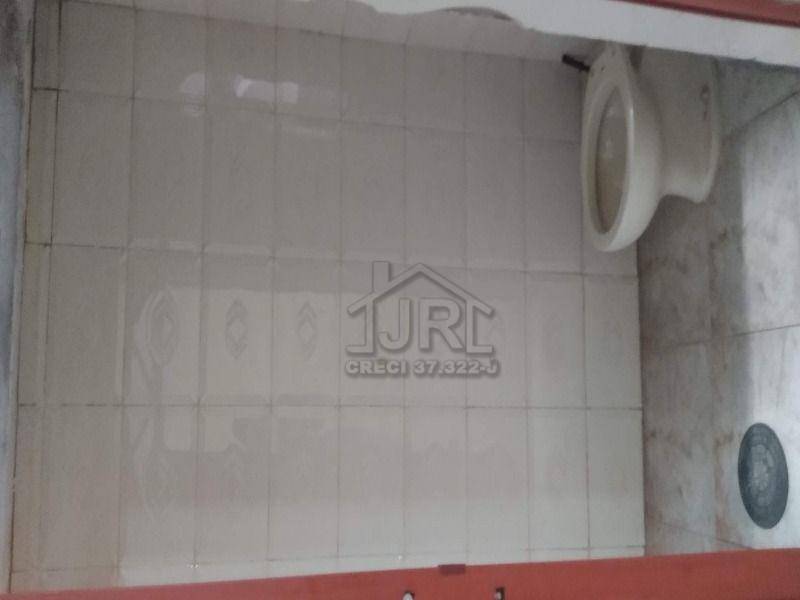 Casa à venda com 3 quartos, 190m² - Foto 7