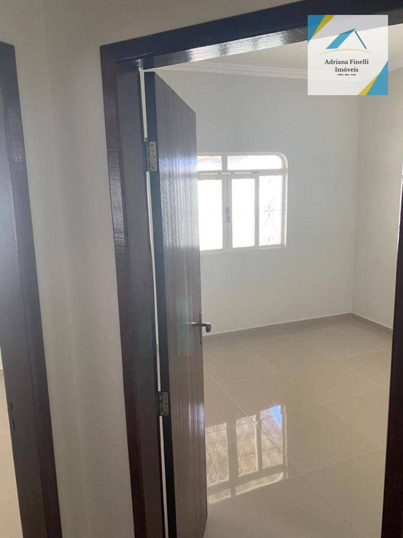 Casa à venda com 3 quartos, 130m² - Foto 11