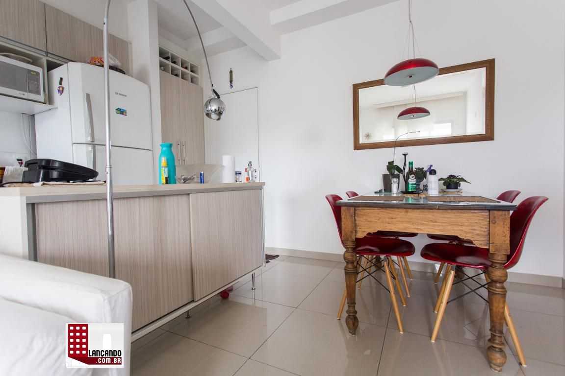 Apartamento à venda com 2 quartos, 55m² - Foto 2