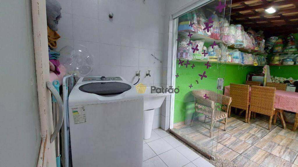 Sobrado à venda com 3 quartos, 220m² - Foto 14