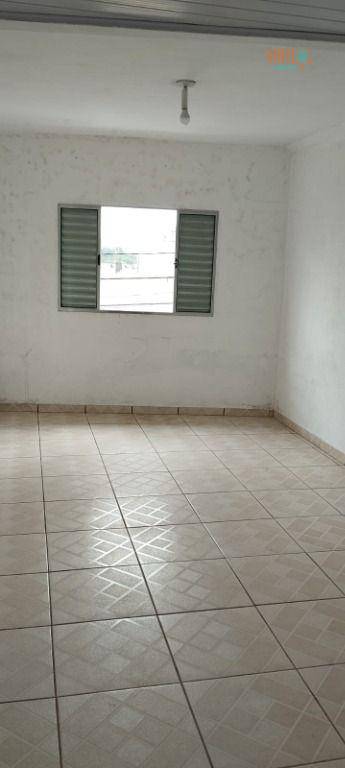 Sobrado à venda com 3 quartos, 150m² - Foto 40