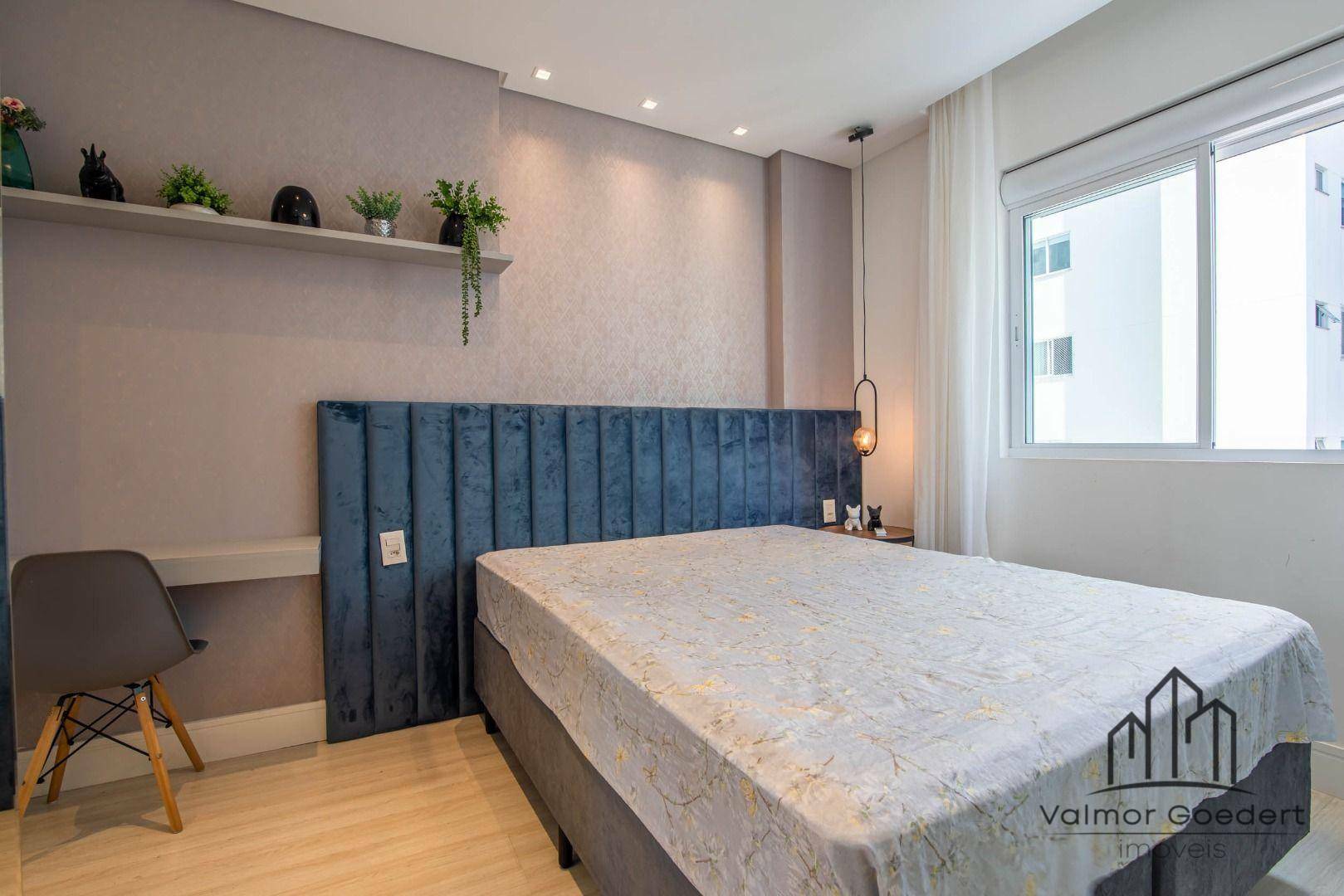 Apartamento à venda com 3 quartos, 137m² - Foto 16