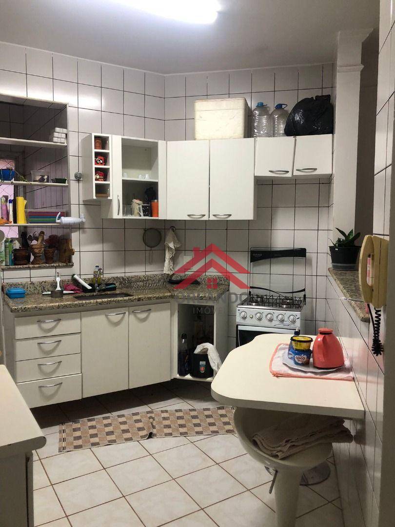 Apartamento à venda com 2 quartos, 58m² - Foto 1