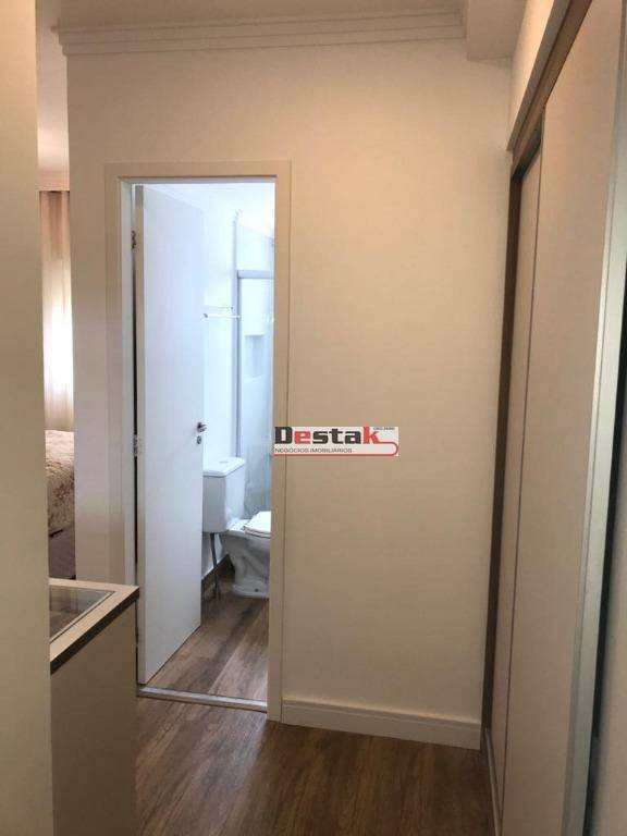 Apartamento à venda com 3 quartos, 130m² - Foto 18