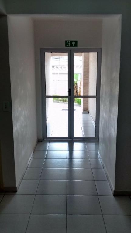 Apartamento à venda com 2 quartos, 49m² - Foto 18