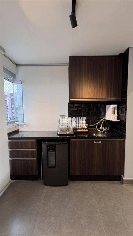 Apartamento à venda com 2 quartos, 64m² - Foto 16