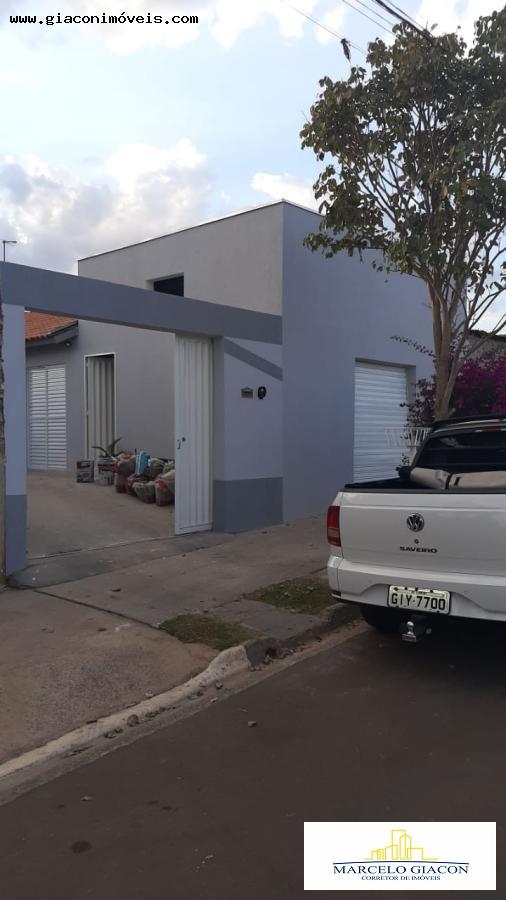 Casa à venda com 2 quartos, 200m² - Foto 5