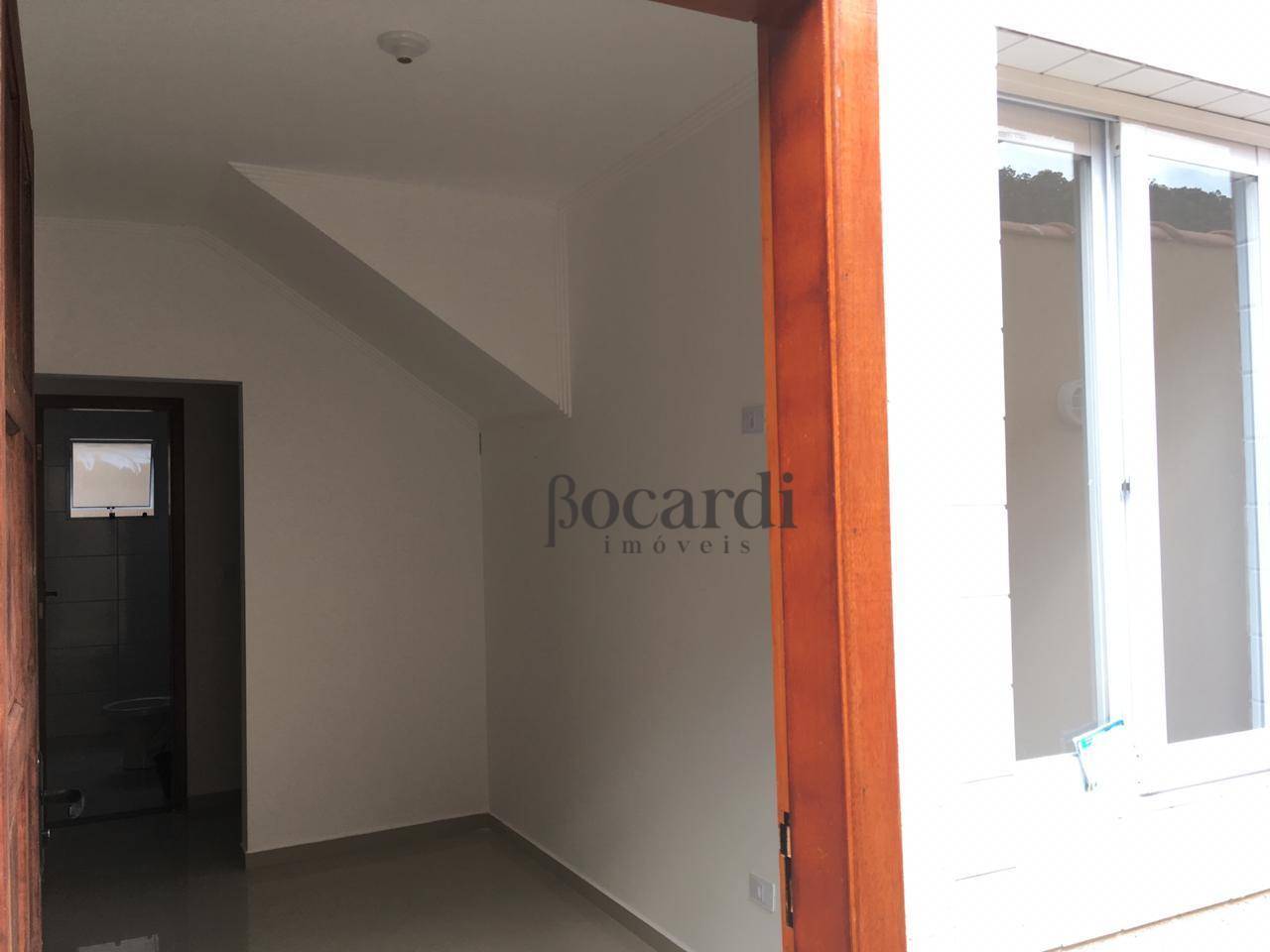 Casa à venda com 2 quartos, 39m² - Foto 13