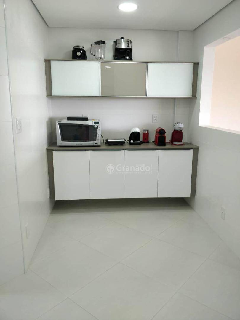 Apartamento à venda com 3 quartos, 96m² - Foto 13