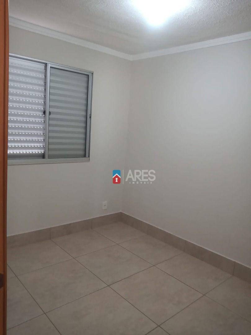 Apartamento à venda com 2 quartos, 49m² - Foto 5