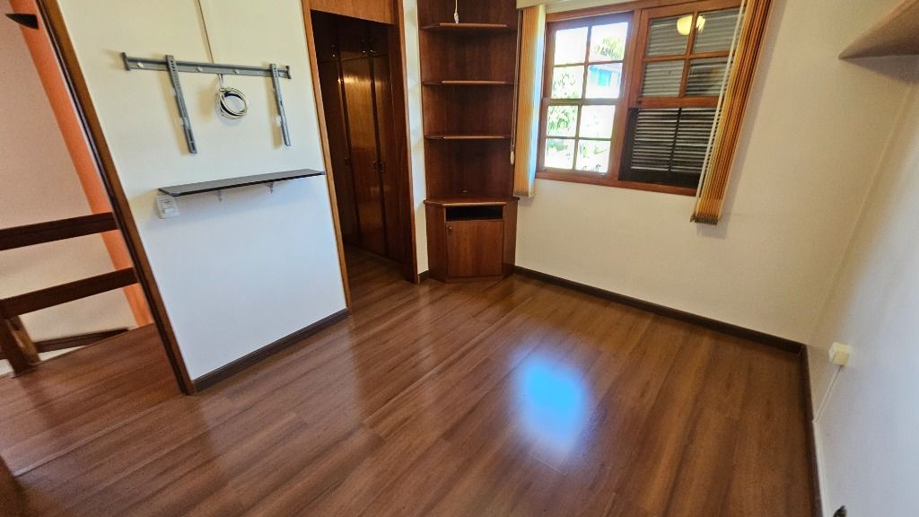 Casa de Condomínio à venda com 4 quartos, 268m² - Foto 41