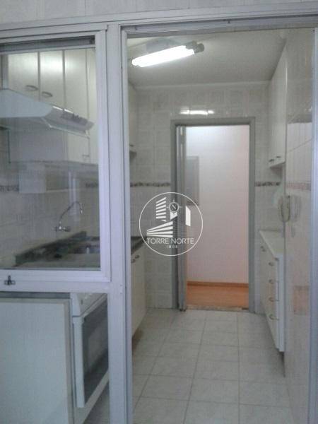 Apartamento à venda com 3 quartos, 68m² - Foto 30