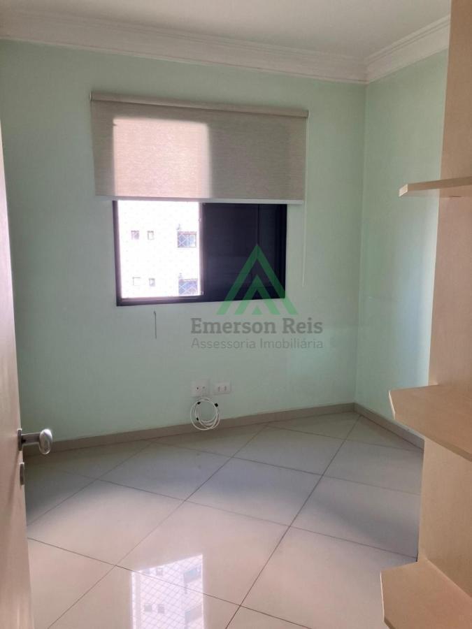 Apartamento à venda com 3 quartos, 70m² - Foto 3