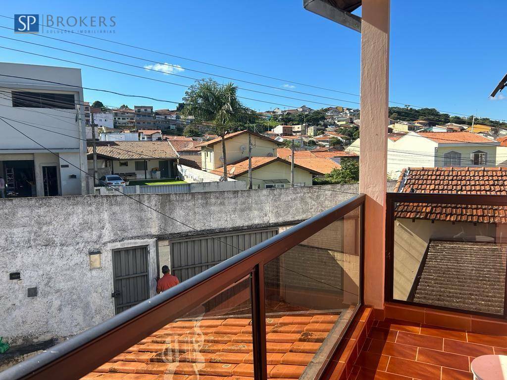 Casa à venda com 3 quartos, 270m² - Foto 16