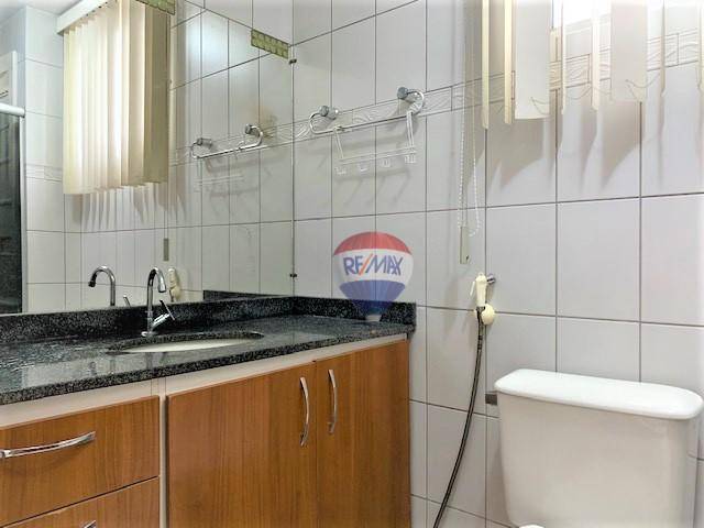 Apartamento à venda com 3 quartos, 94m² - Foto 18