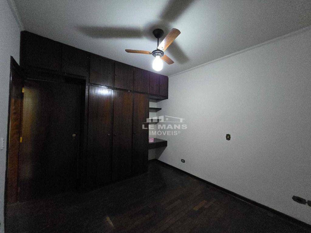 Casa à venda e aluguel com 3 quartos, 87m² - Foto 13
