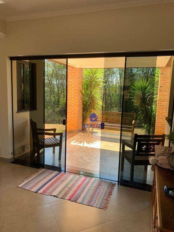 Casa de Condomínio à venda com 3 quartos, 300m² - Foto 31