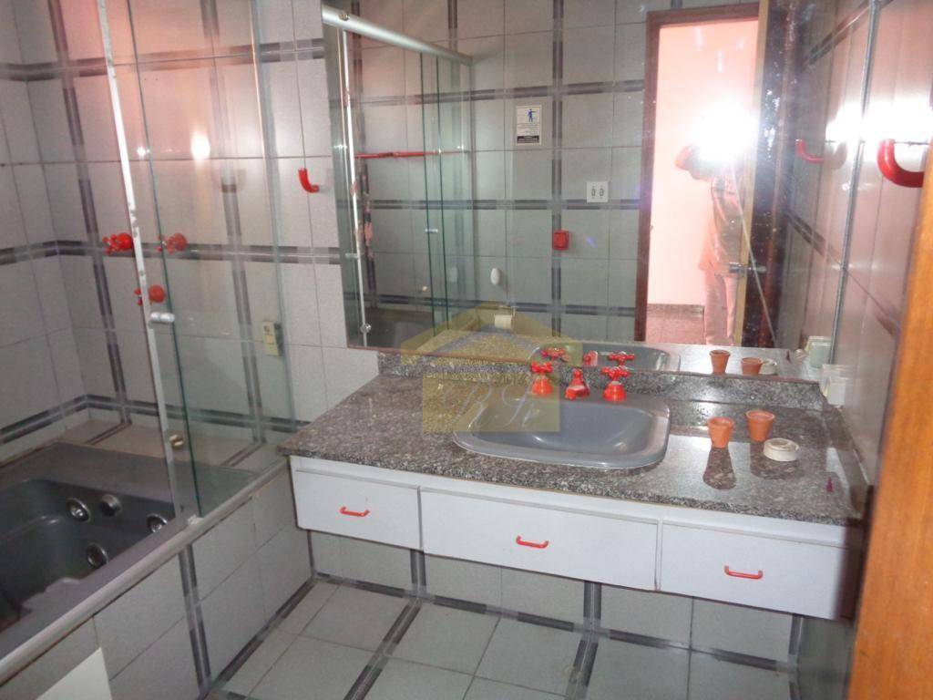 Sobrado à venda com 3 quartos, 206m² - Foto 17