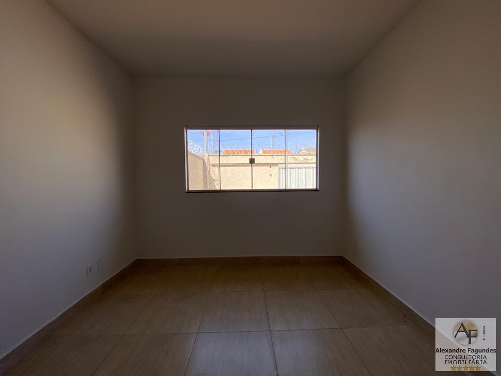 Casa à venda com 3 quartos, 96m² - Foto 15