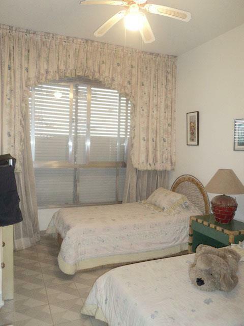 Apartamento para alugar com 3 quartos, 185m² - Foto 12