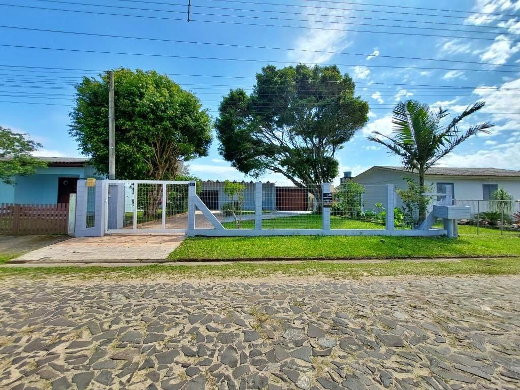 Casa à venda com 3 quartos, 98m² - Foto 2