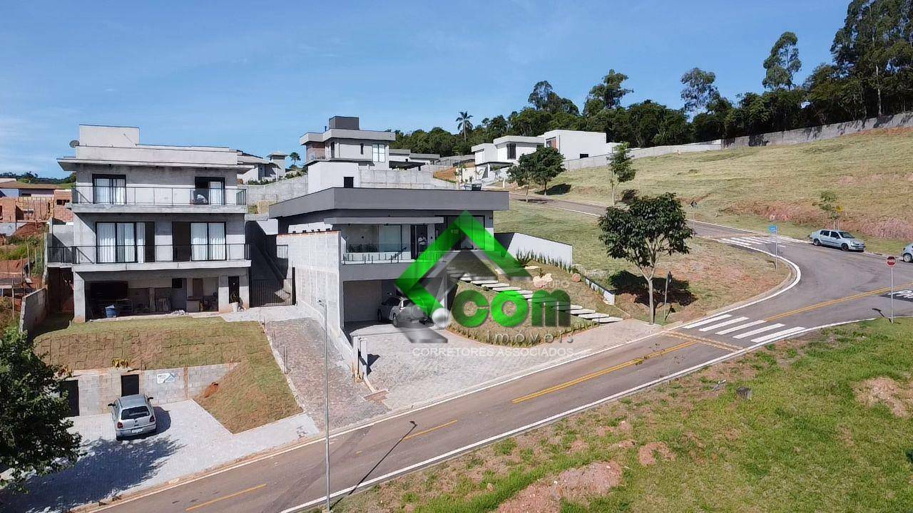 Casa à venda com 3 quartos, 274m² - Foto 7