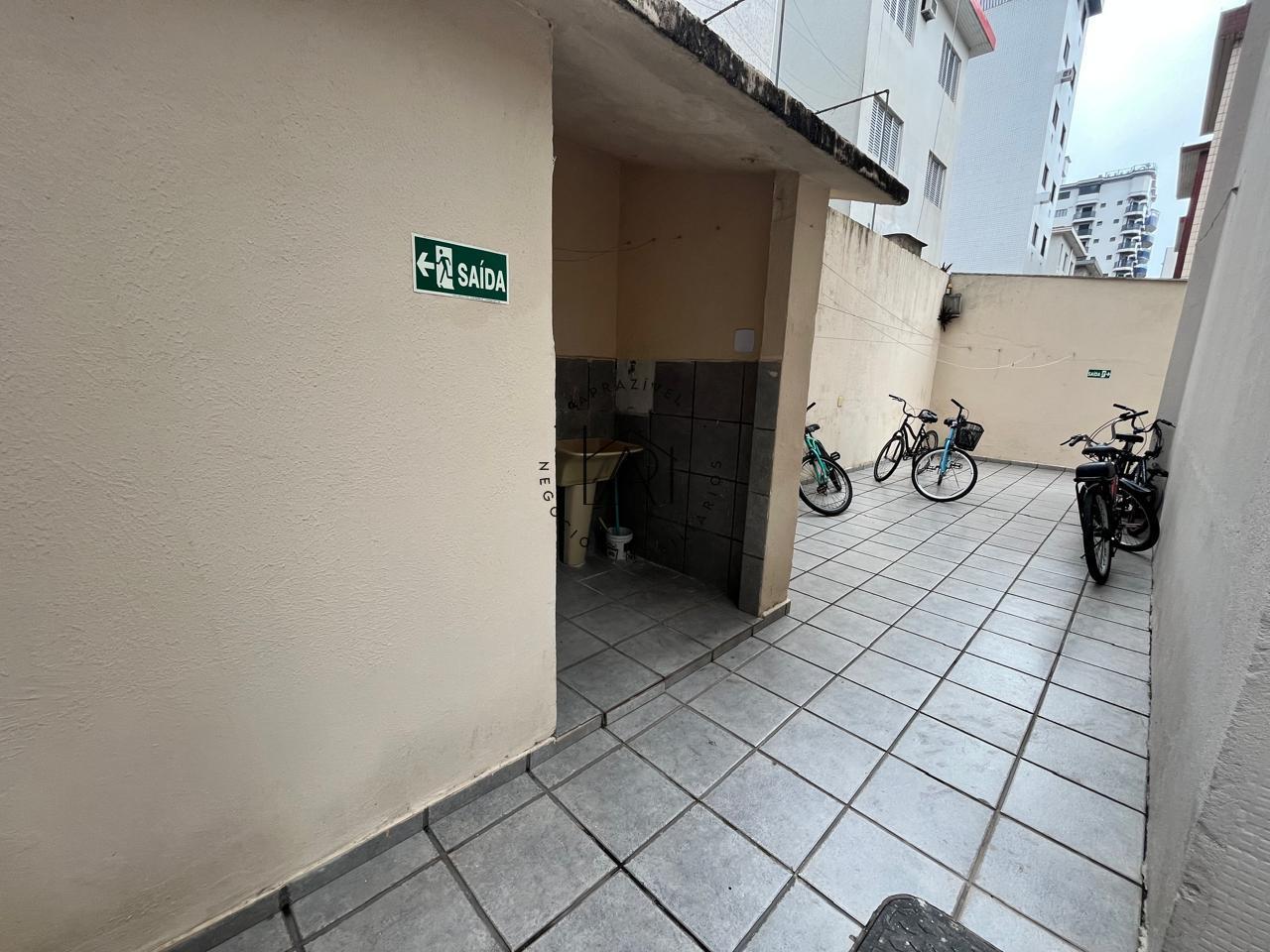 Apartamento à venda com 1 quarto, 41m² - Foto 20