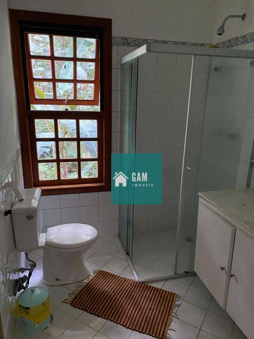 Casa de Condomínio para alugar com 3 quartos, 250m² - Foto 24