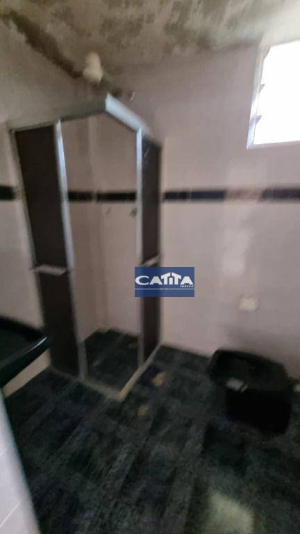 Casa à venda com 2 quartos, 230m² - Foto 18