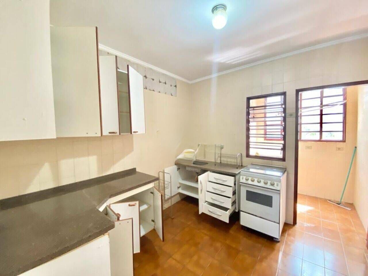 Apartamento para alugar com 2 quartos, 45m² - Foto 3