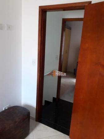 Sobrado à venda com 2 quartos, 96m² - Foto 10