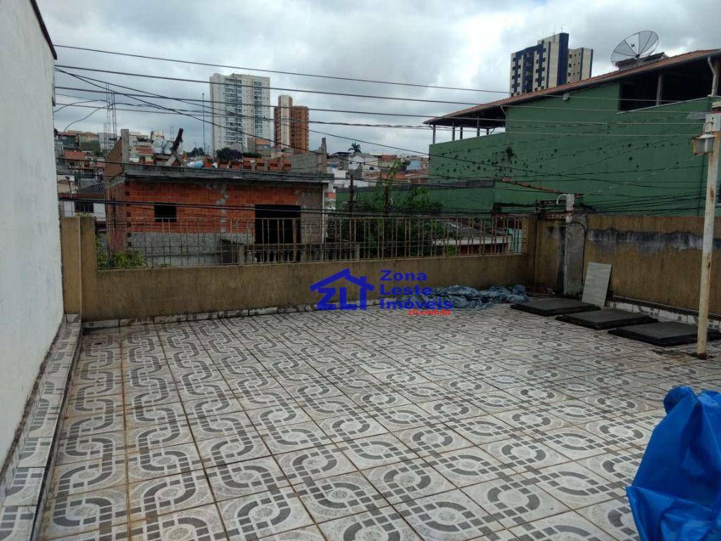 Sobrado à venda com 3 quartos, 180m² - Foto 4