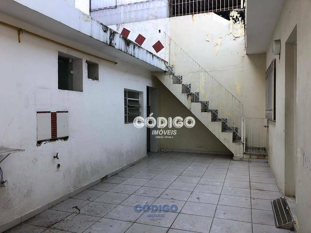 Casa à venda com 3 quartos, 247m² - Foto 4