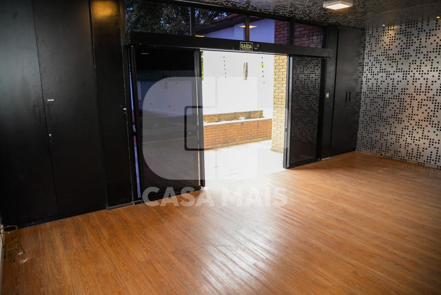Prédio Inteiro para alugar, 1500m² - Foto 2