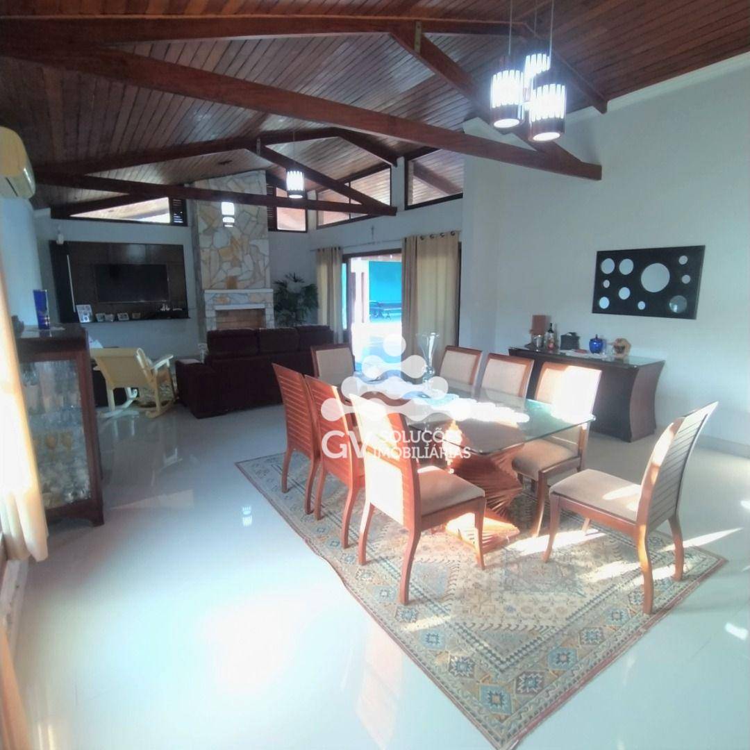 Casa à venda com 5 quartos, 247m² - Foto 12