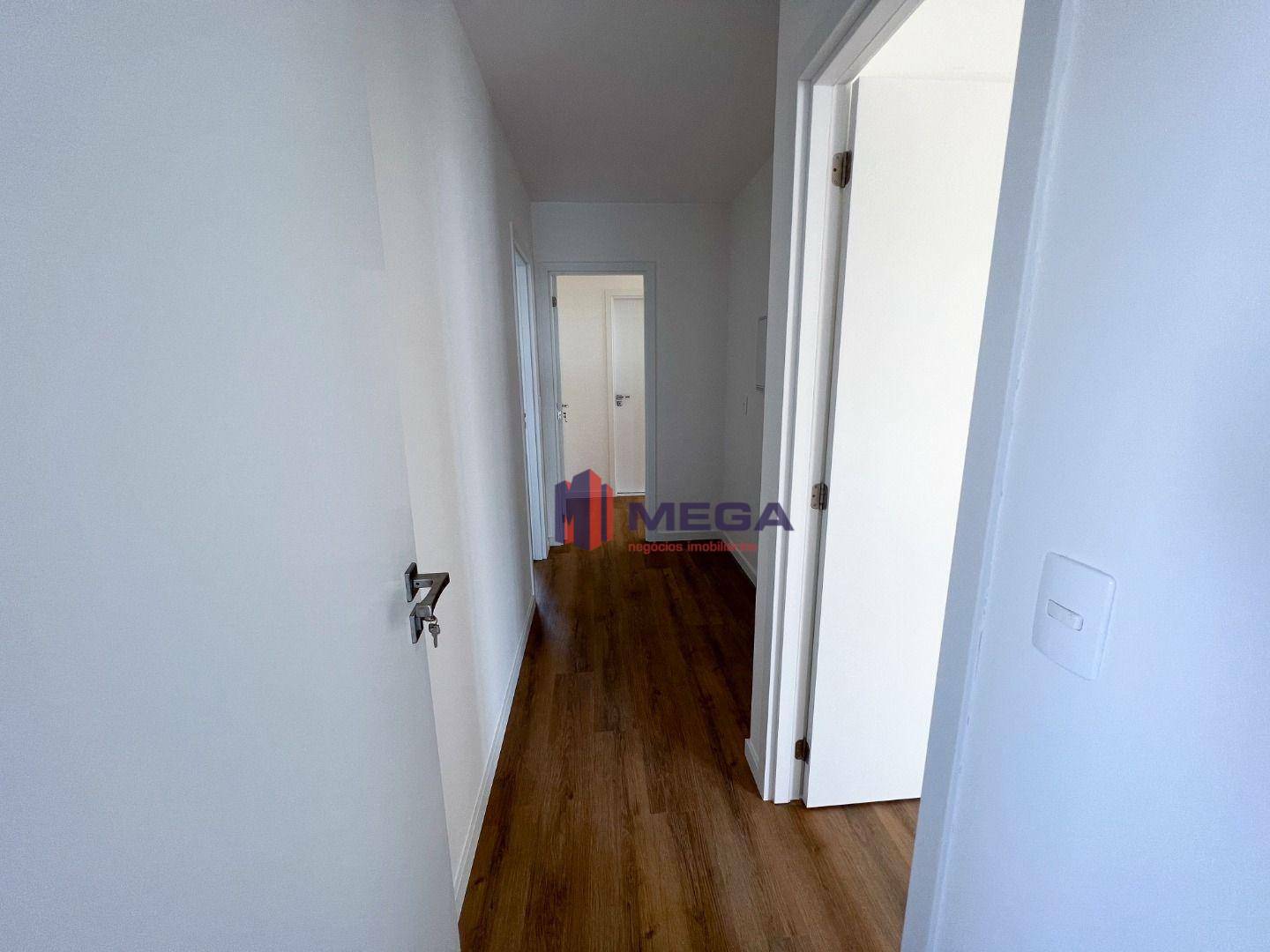 Apartamento à venda com 3 quartos, 135m² - Foto 17