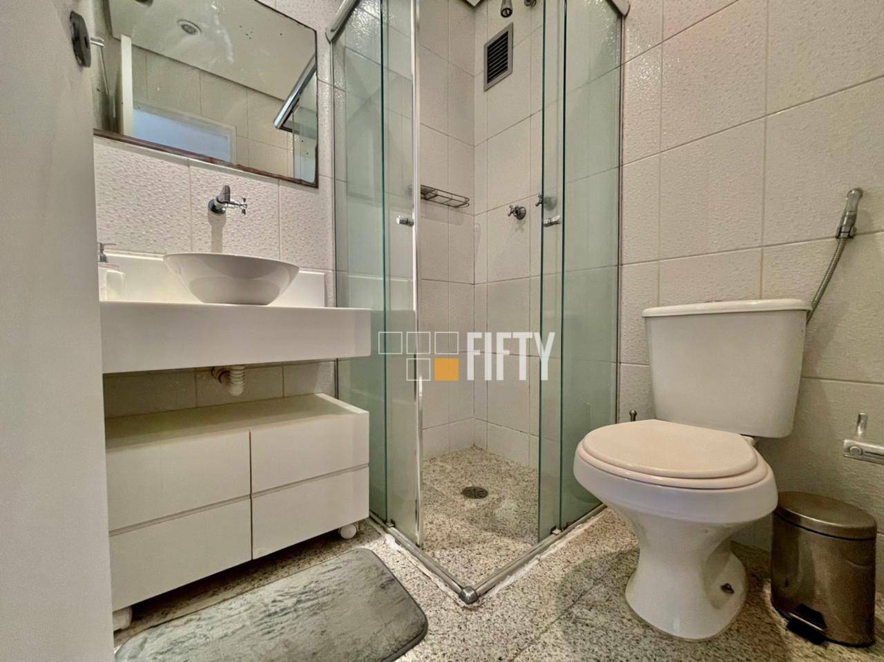 Apartamento à venda com 2 quartos, 77m² - Foto 6