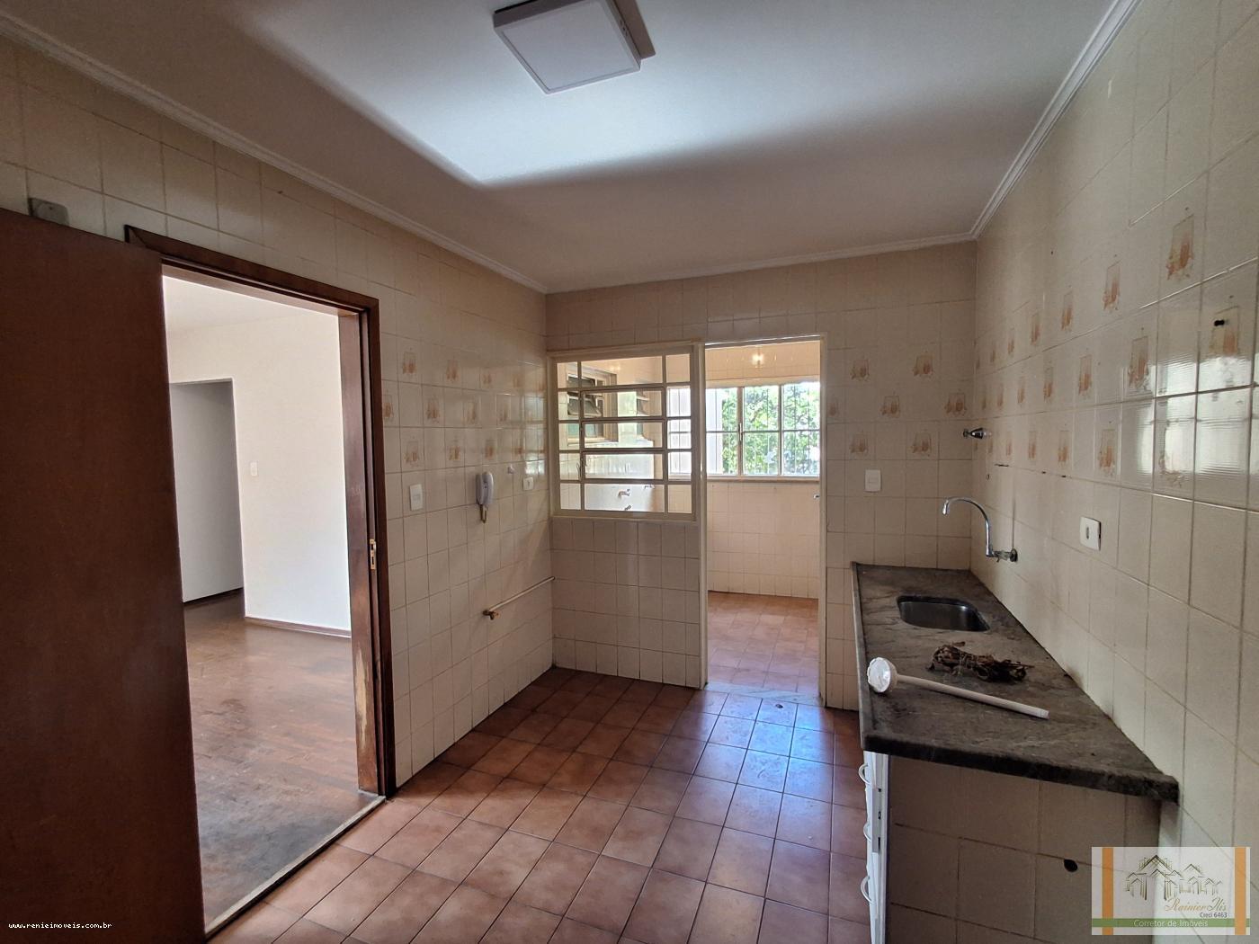 Apartamento à venda com 3 quartos, 94m² - Foto 9