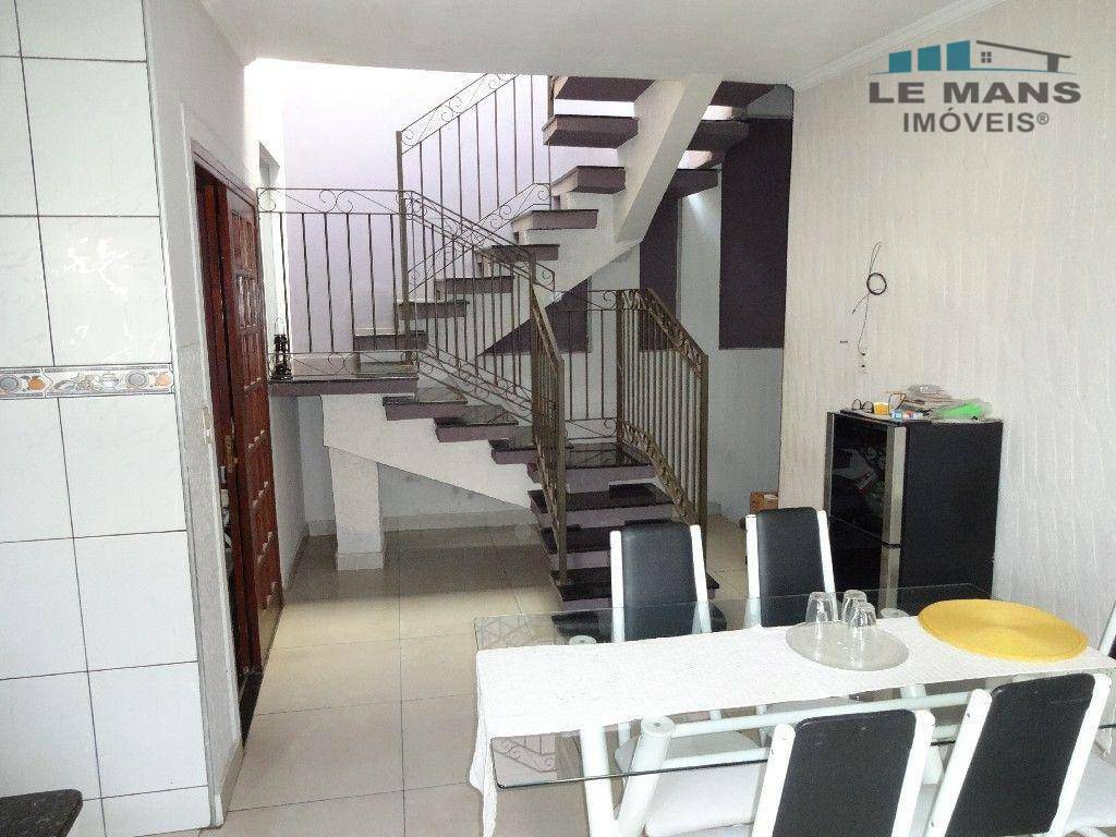 Casa à venda com 3 quartos, 170m² - Foto 19