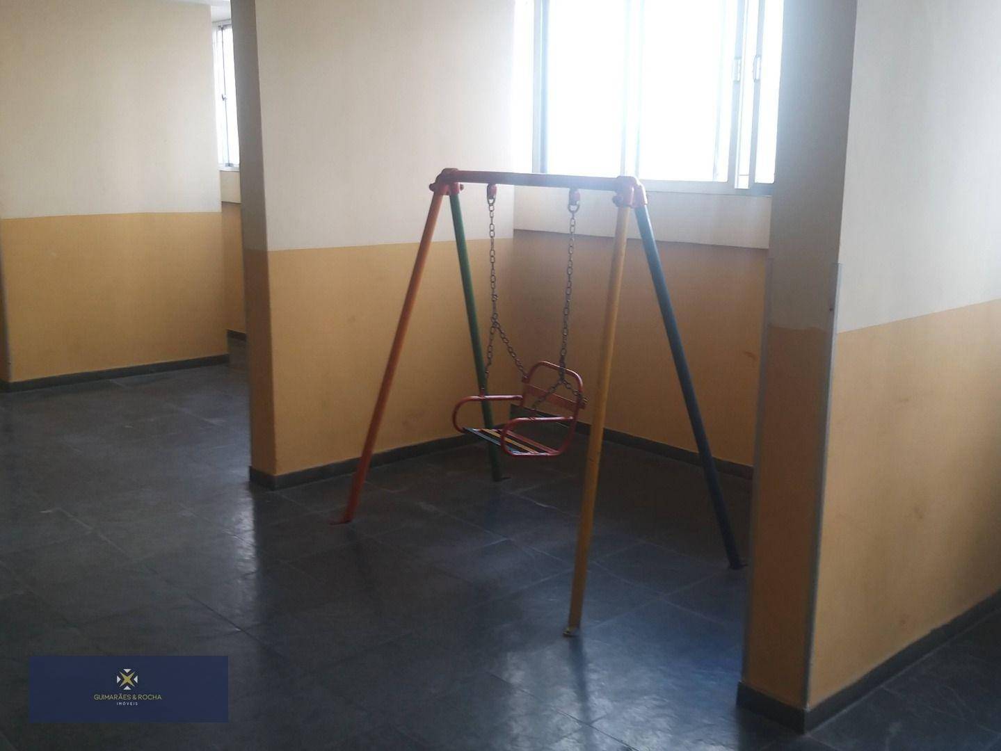 Apartamento à venda com 3 quartos, 76m² - Foto 15