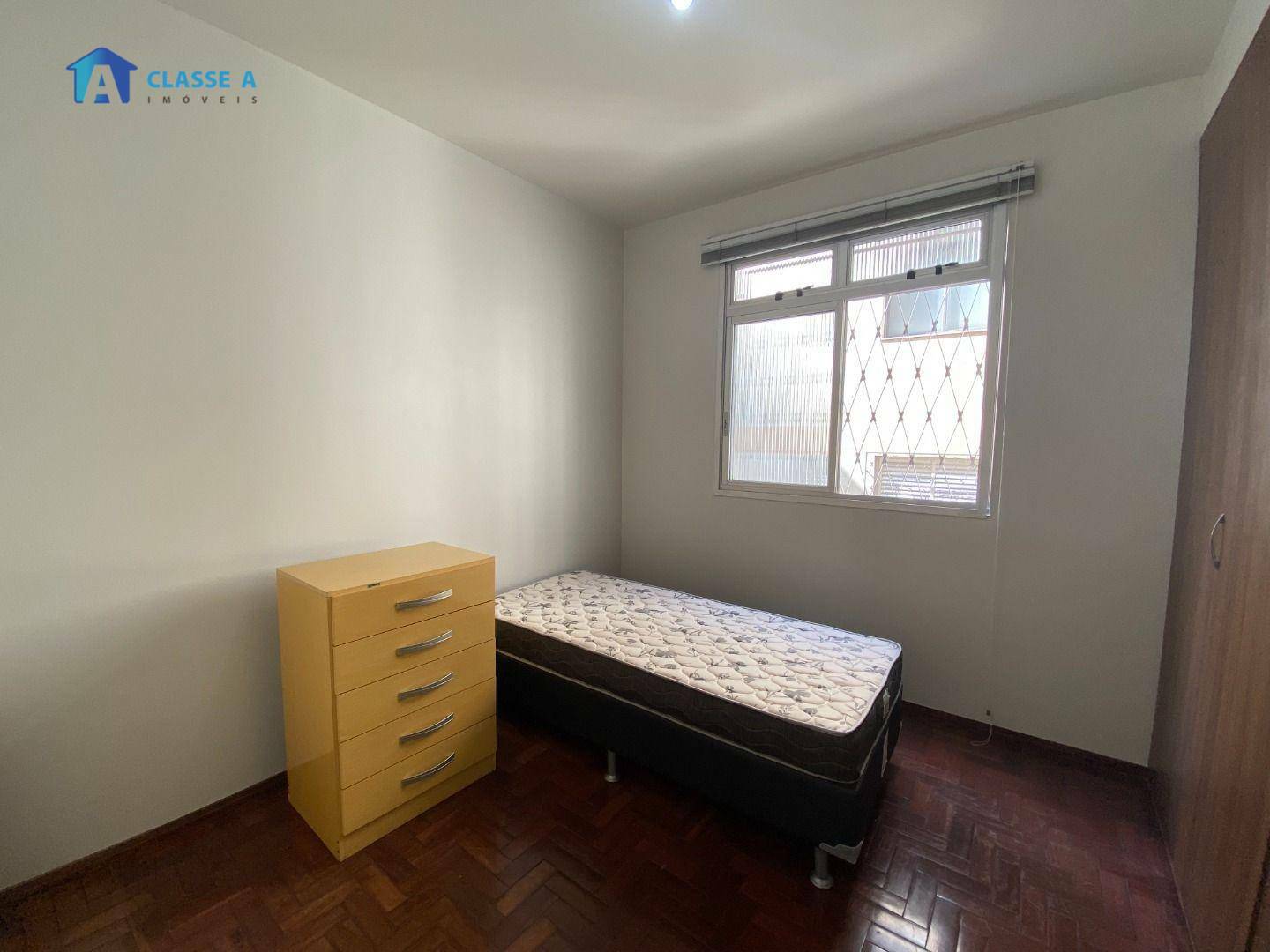 Apartamento para alugar com 3 quartos, 133m² - Foto 7