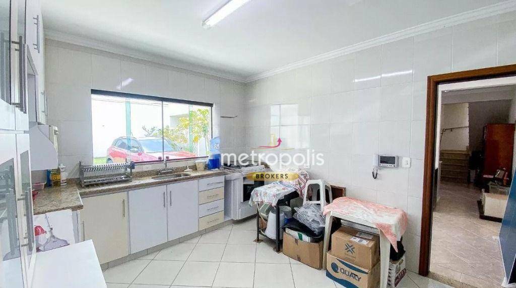 Sobrado à venda com 6 quartos, 560m² - Foto 32