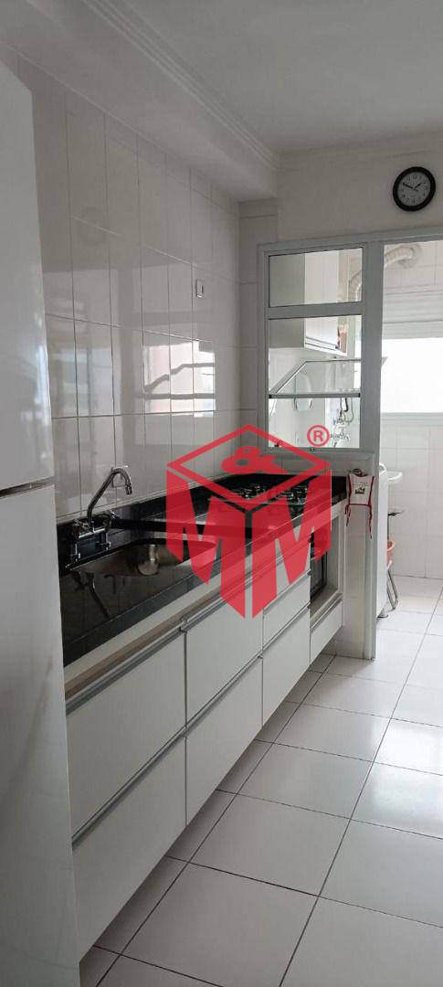 Apartamento à venda com 2 quartos, 67m² - Foto 5