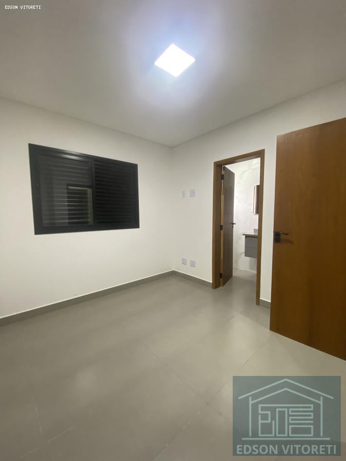 Sobrado à venda com 2 quartos, 96m² - Foto 22