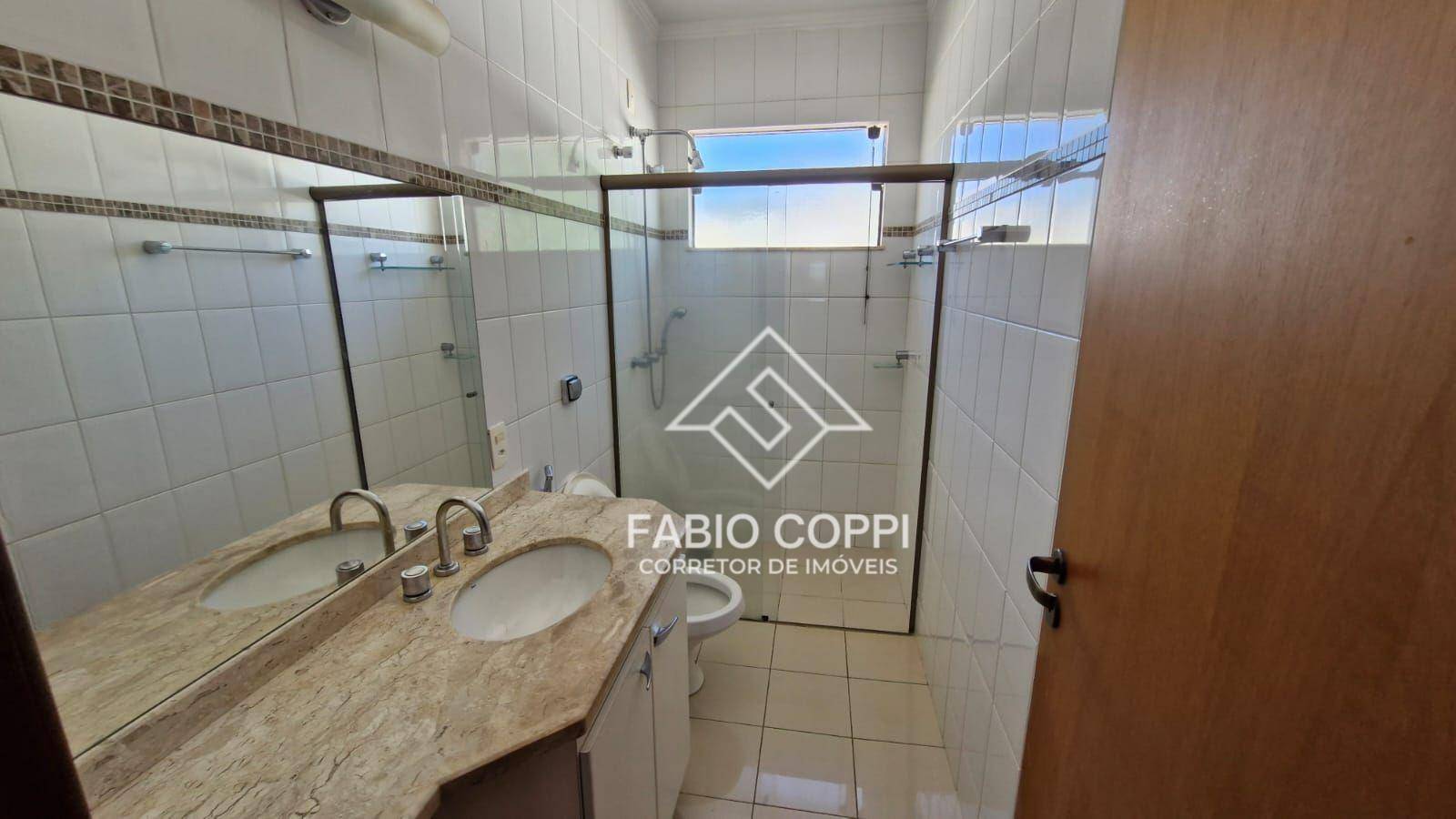 Casa de Condomínio à venda com 4 quartos, 255m² - Foto 23